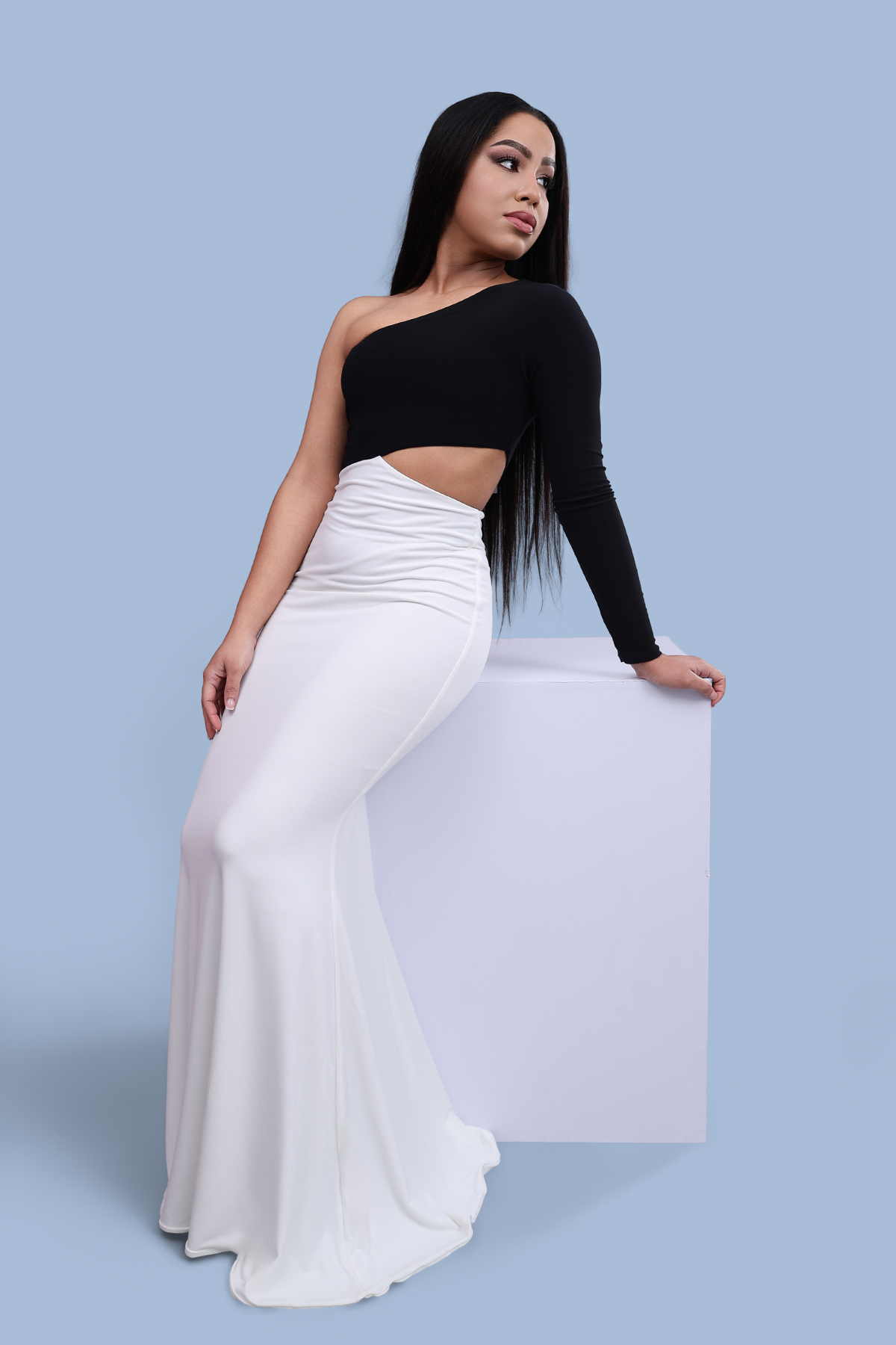 Studio birthday photoshoot capturing an elegant portrait in a professional photography studio